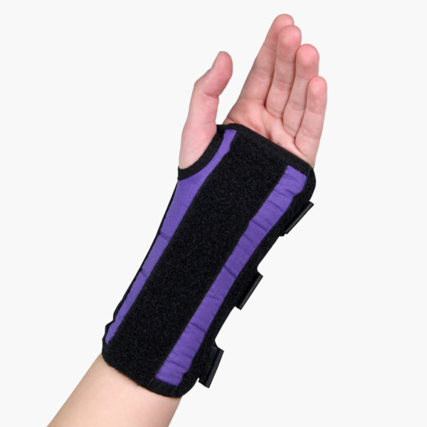 Paediatric D Ring Extended Wrist Brace Purple 1600 x 1600 f8f8f8 1