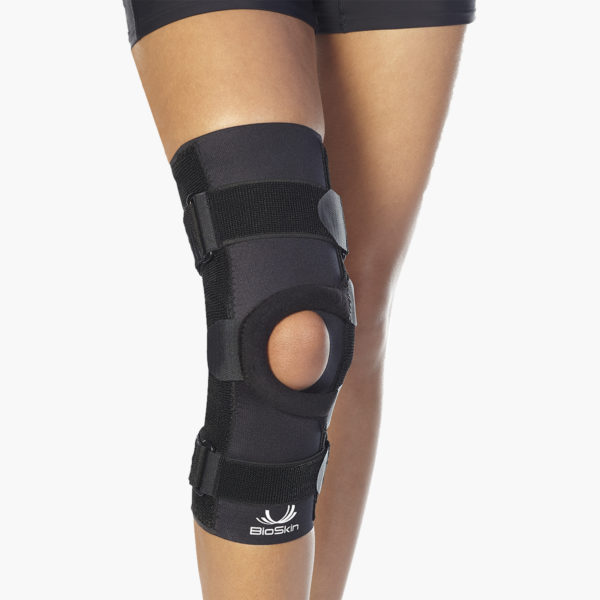 BioSkin Q Brace™ Crossfire with Conforma Hinge | Conforma Hinge,Q Brace,Patellofemoral Pain,Patella Tracking,Knee